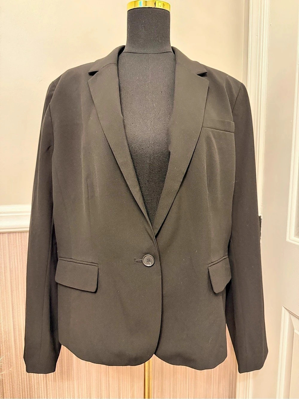 Ann Taylor Black One Button Blazer Jacket Size 18
